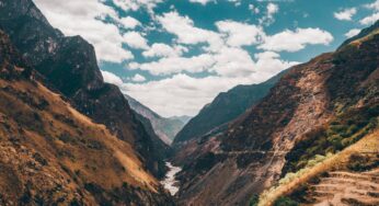 Tiger Leaping Gorge, China – A Hiker’s Guide